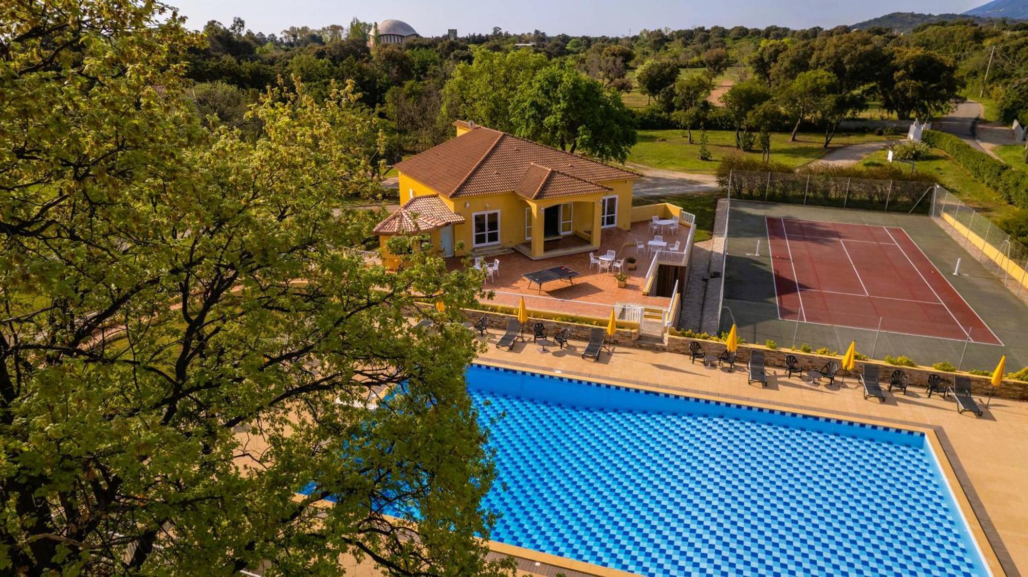 Residence Mare E Sole Taglio-Isolaccio Eksteriør billede
